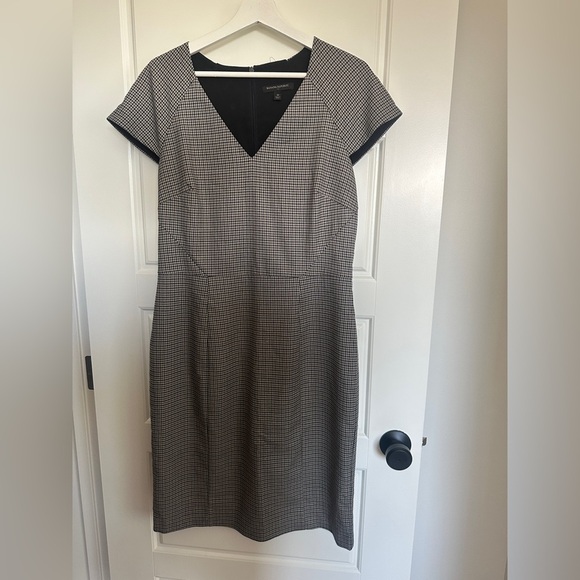 Banana Republic Black and White Checkered Midi Dress - Picture 1 of 3